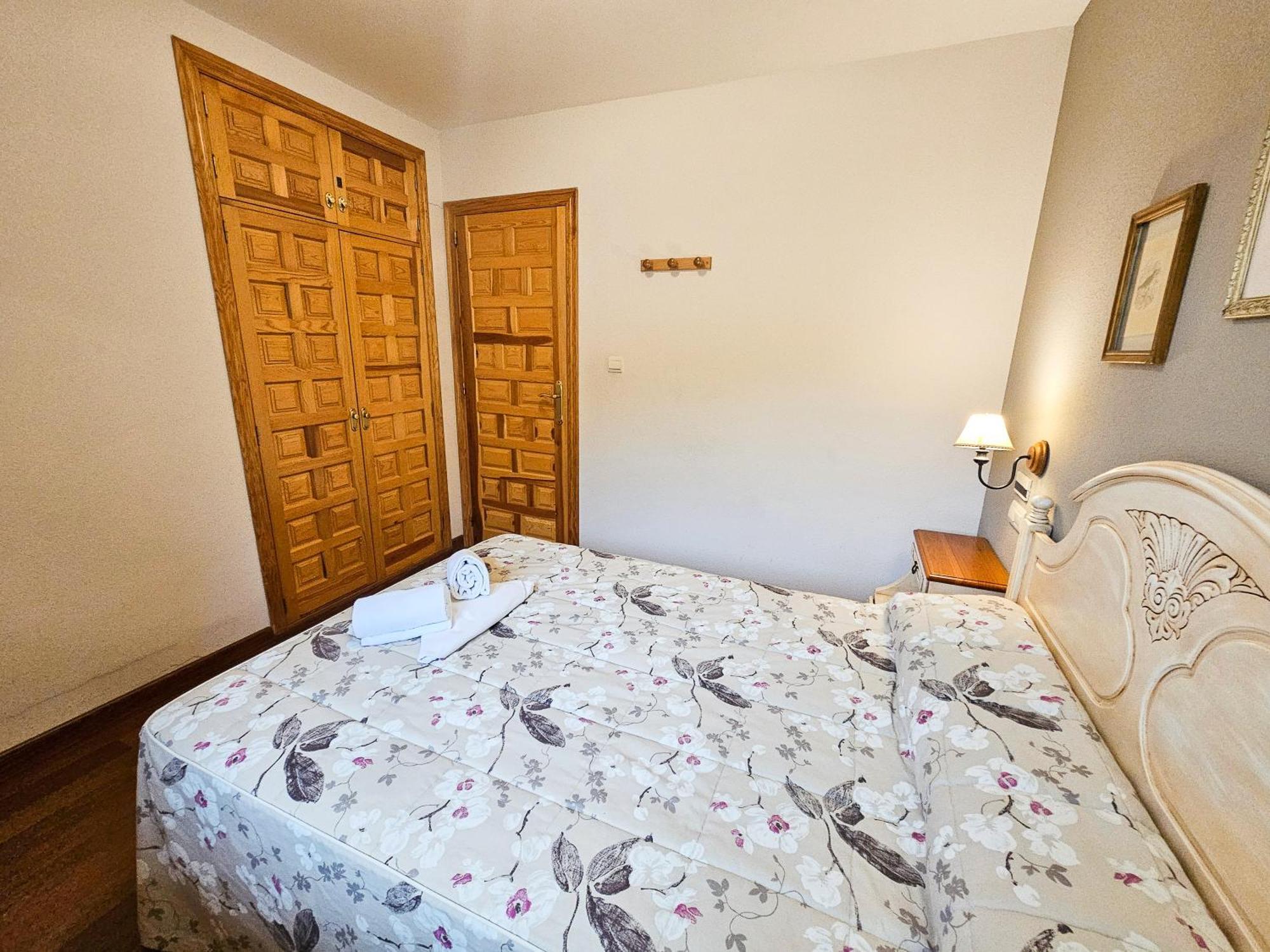 Apartamentos Gavin Biescas 3000 المظهر الخارجي الصورة